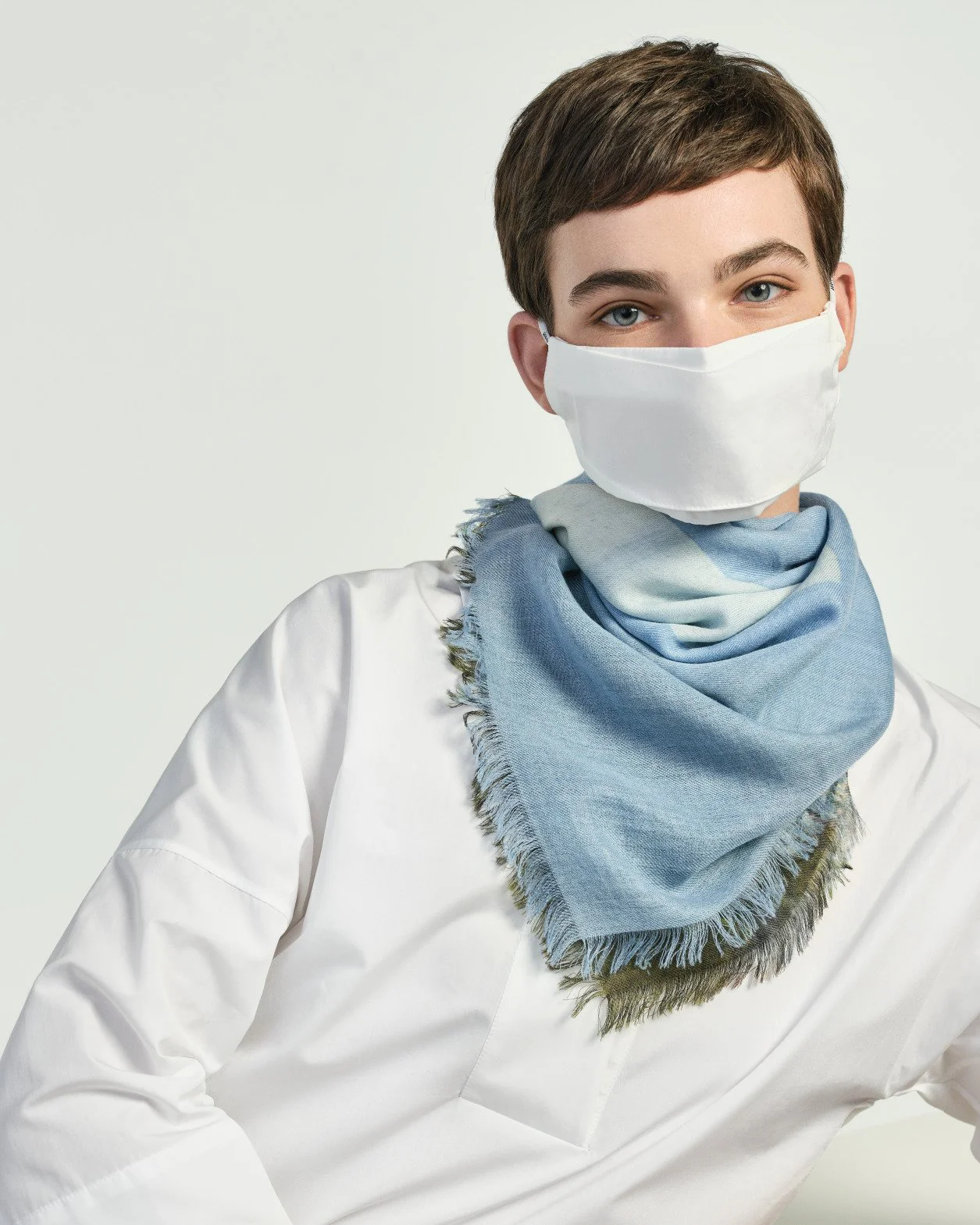 Barragan Towers Print Scarf & Ecru Mask