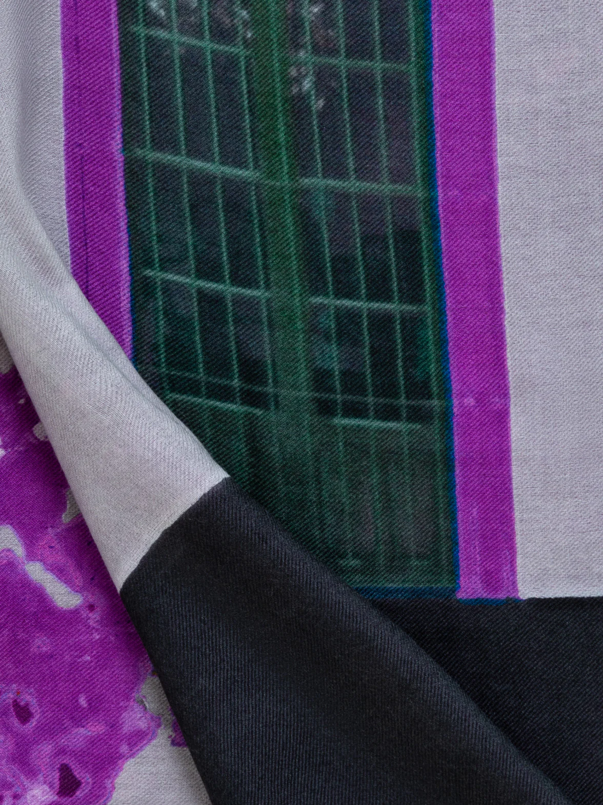 Bougainvillea Porta print scarf - Image 3