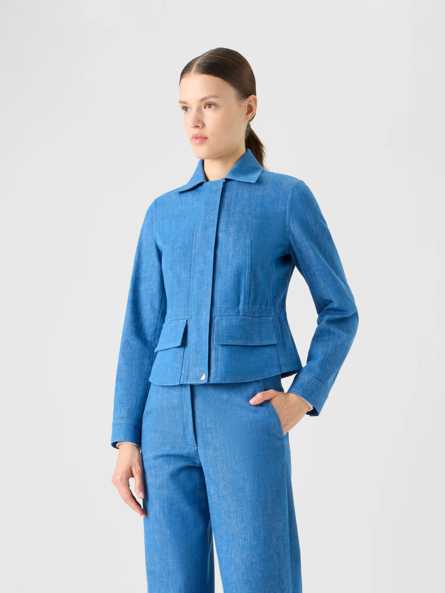 Short Cotton Stretch Denim Jacket - Image 4