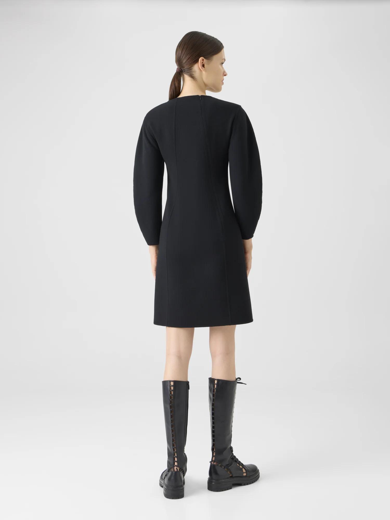 Short Wool Crêpe Double-Face Sheath Dress - Image 5
