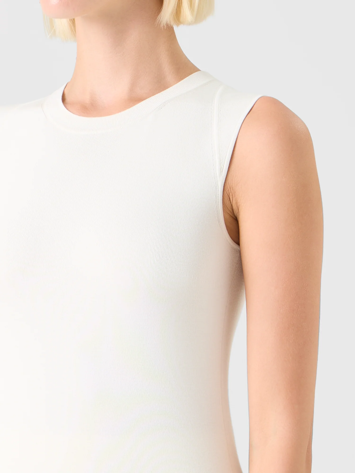 Sleeveless Knit Top in Silk Stretch - Image 3