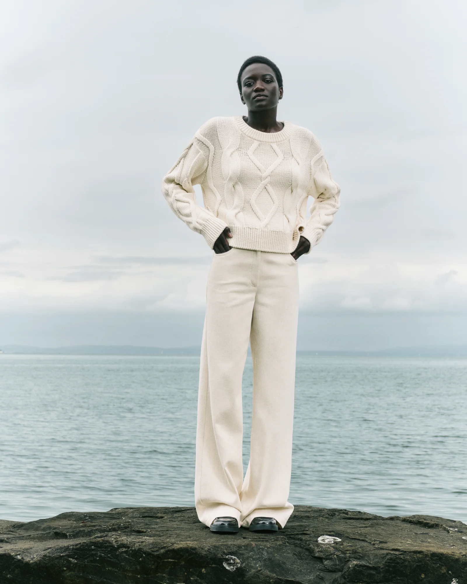 Crew Neck Sweater in Chunky Cable Cotton - Image 2