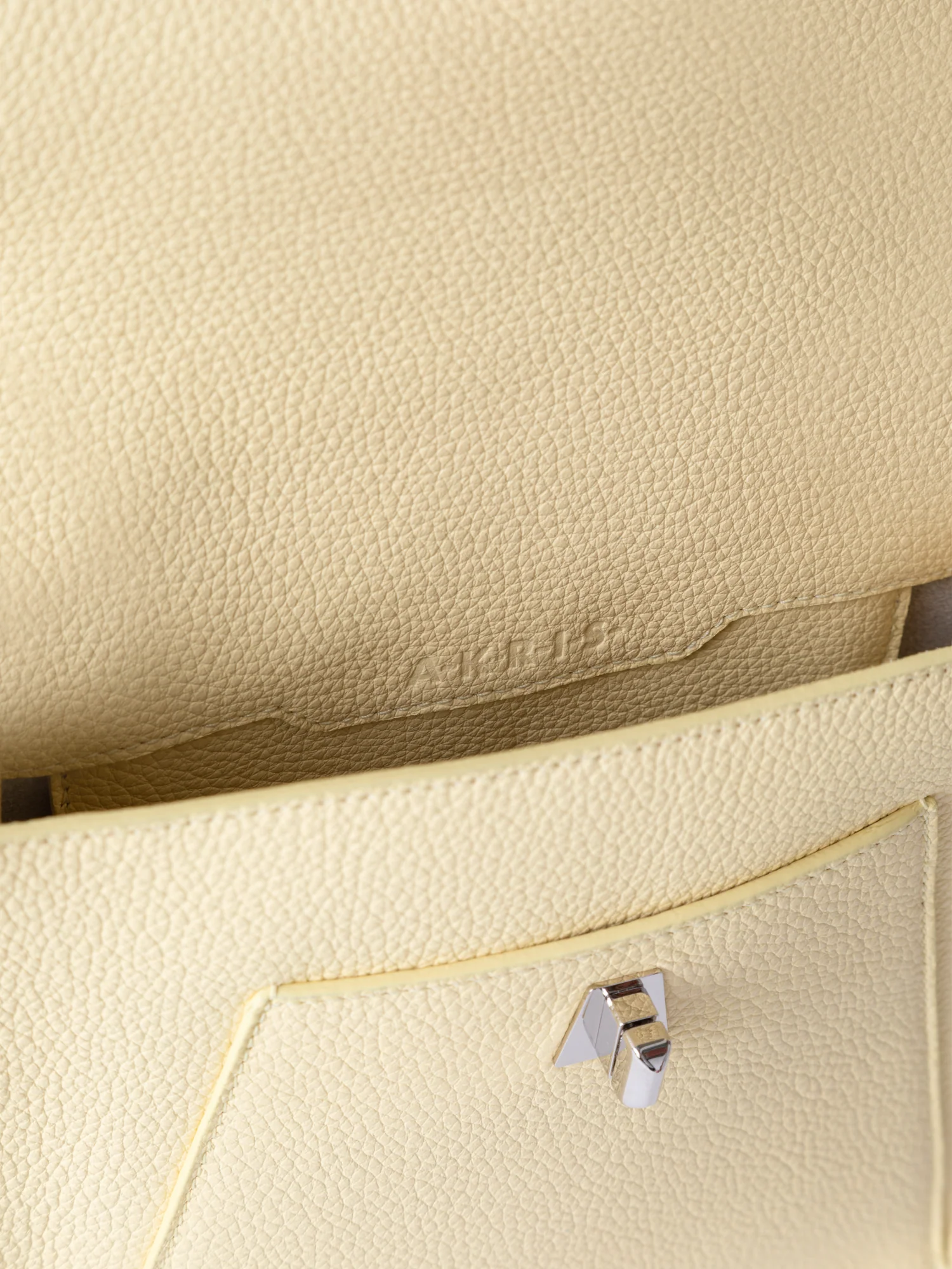 Anouk Little Messenger Bag - Image 6