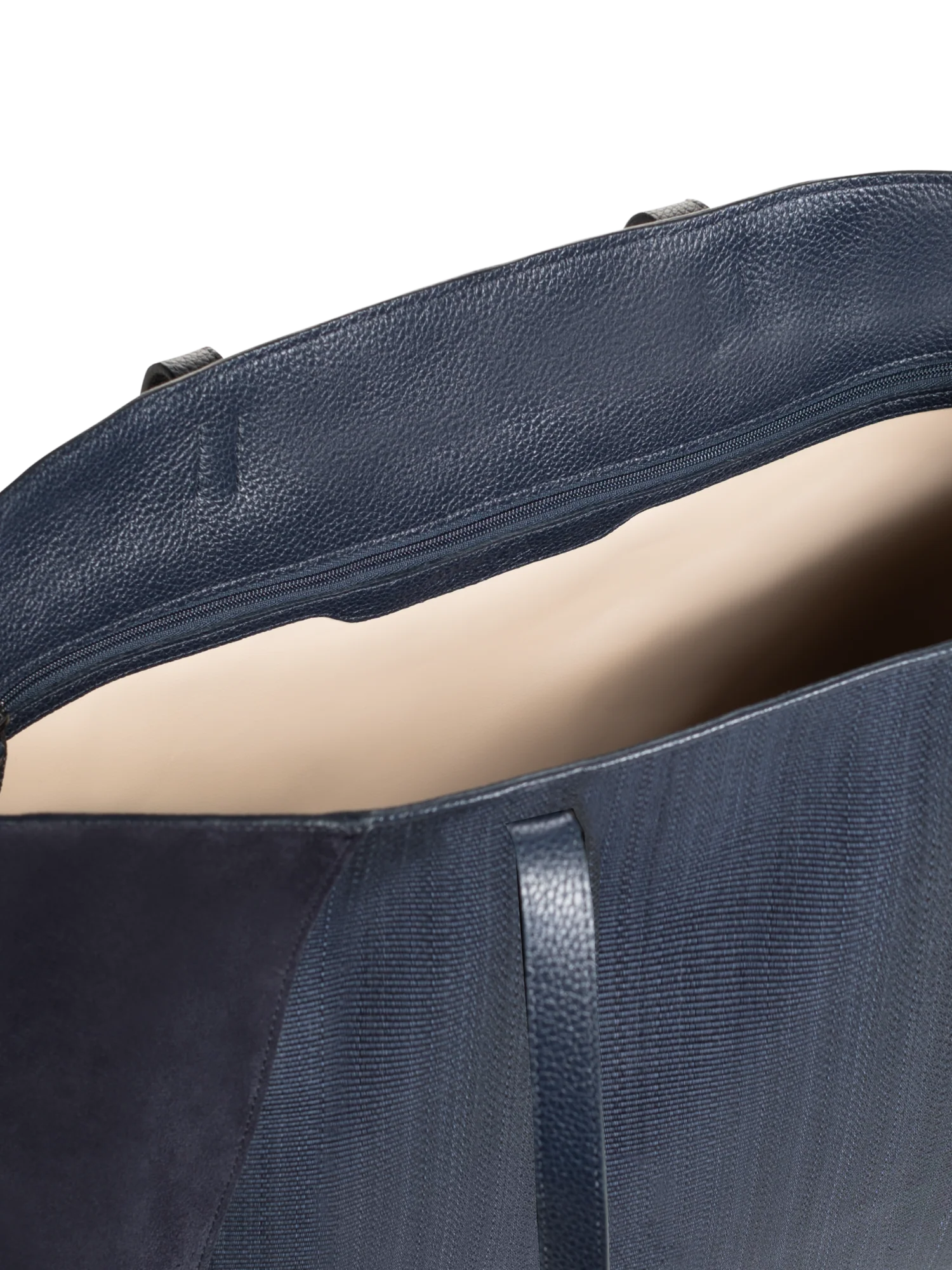 Ai Medium Shoulder Tote - Image 3