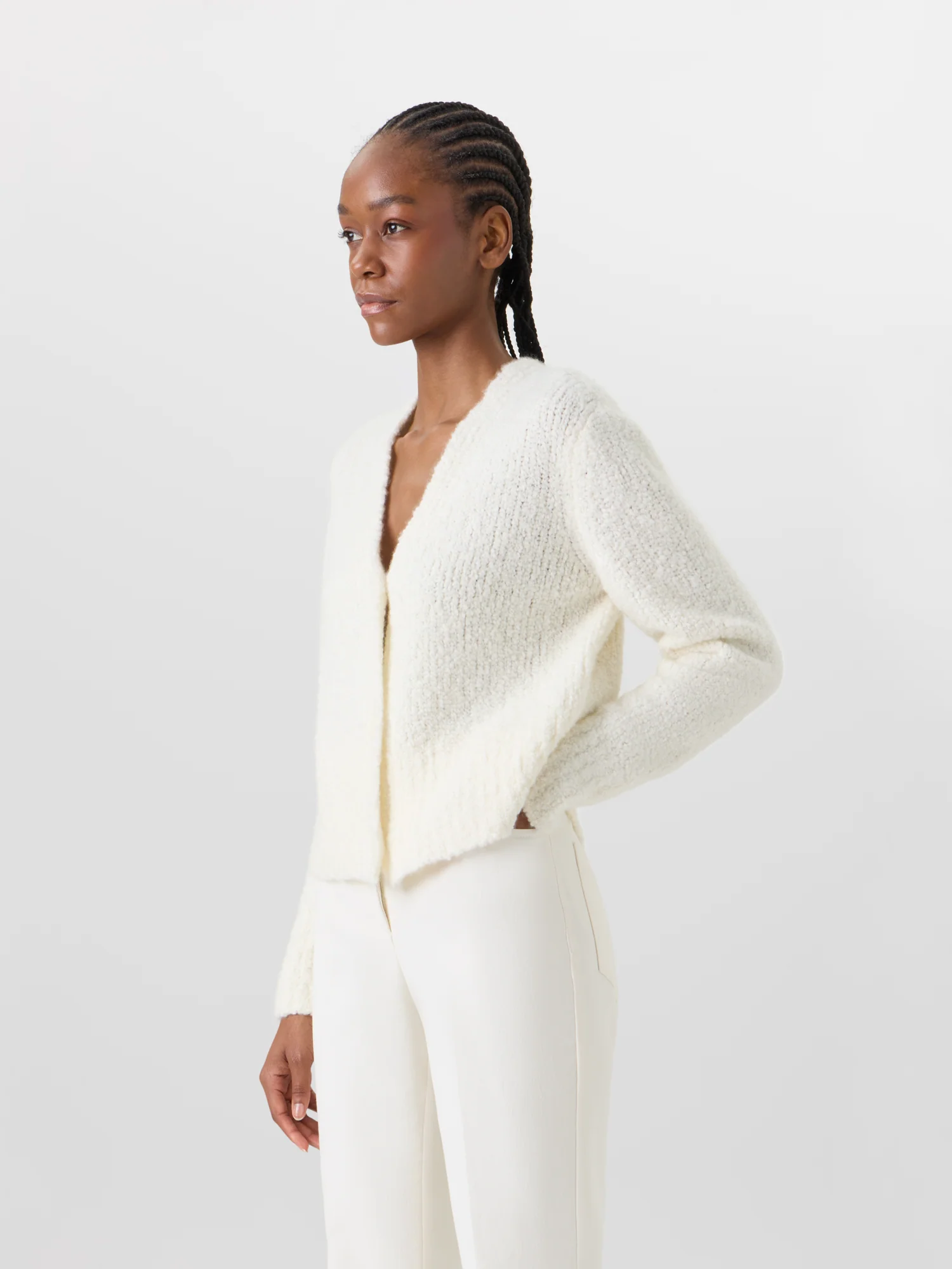Bracelet-Sleeve Cashmere-Silk Bouclé Knit Short Cardigan - Image 4