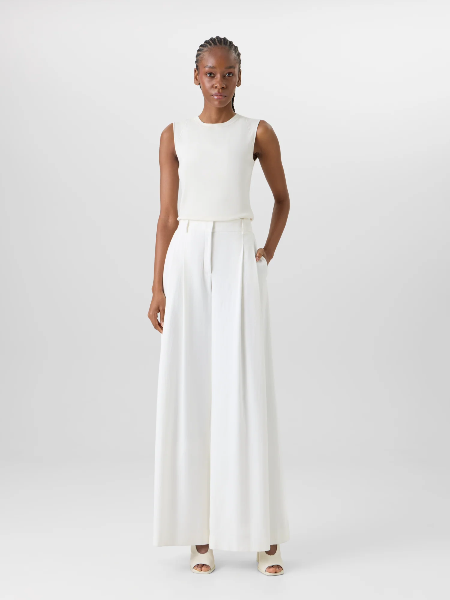 Cassie Flared Wide-Leg Pants in Stretch-Cotton Denim - Image 2