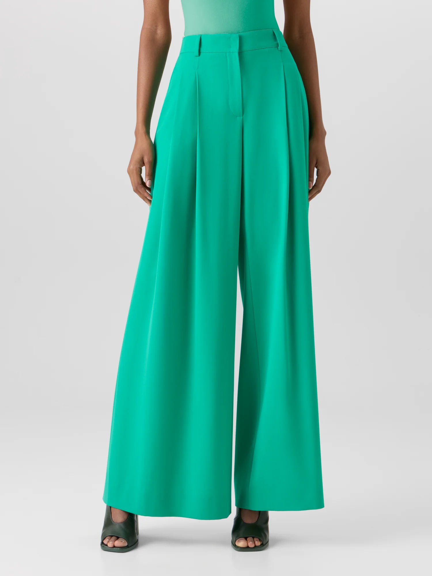 Cassie Flared Wide-Leg Pants in Wool Gabardine - Image 5