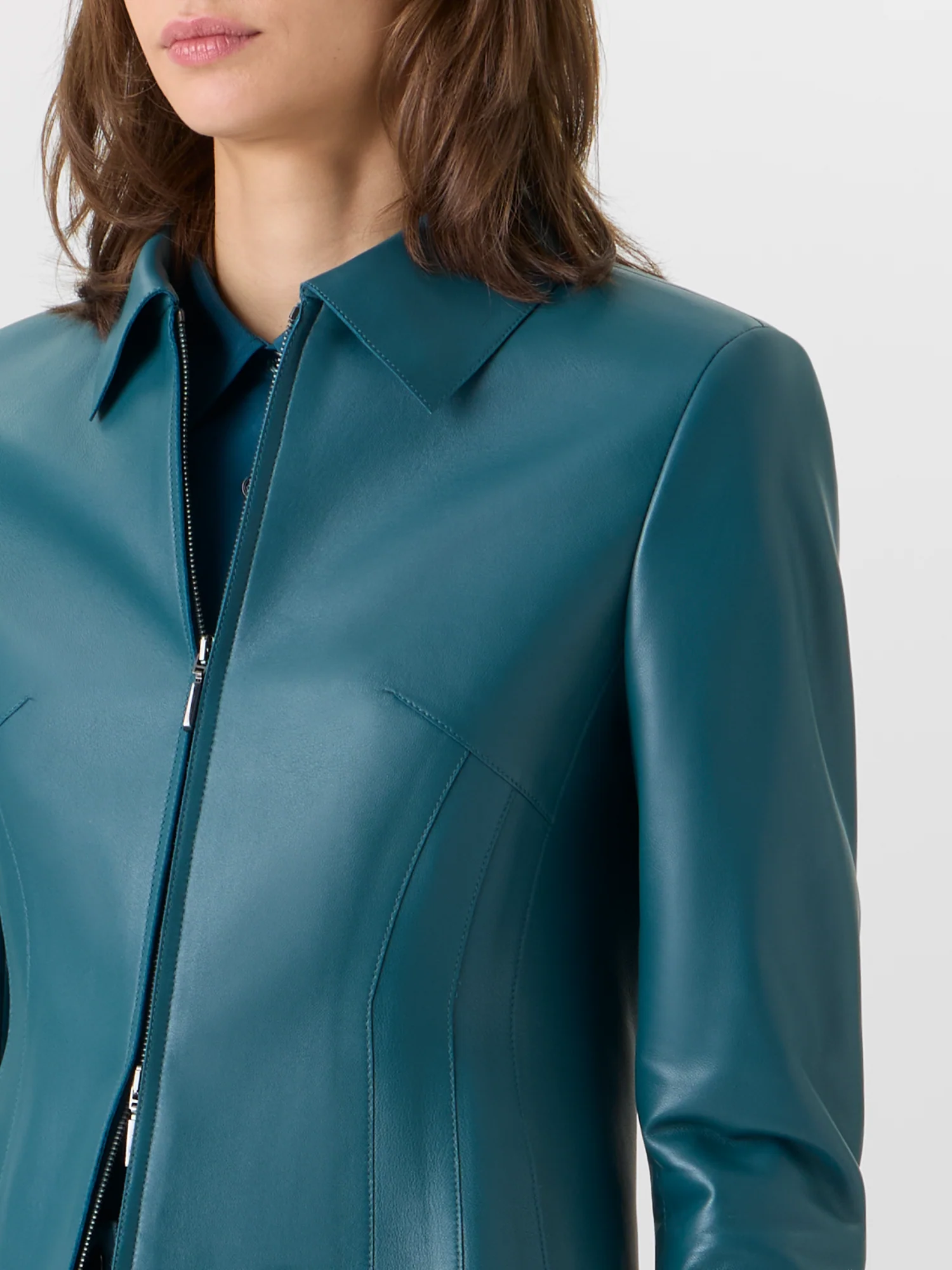 Hecate Jacket in Lamb-Nappa Leather - Image 4