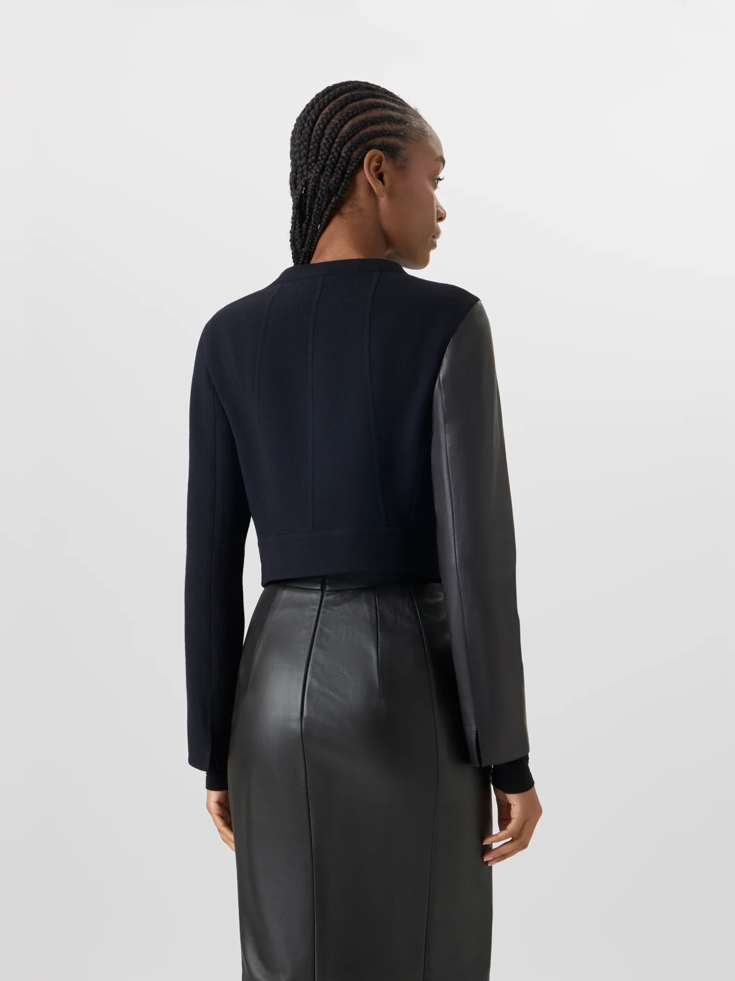 Hynora Jacket in Wool-Crêpe Double-Face - Image 6
