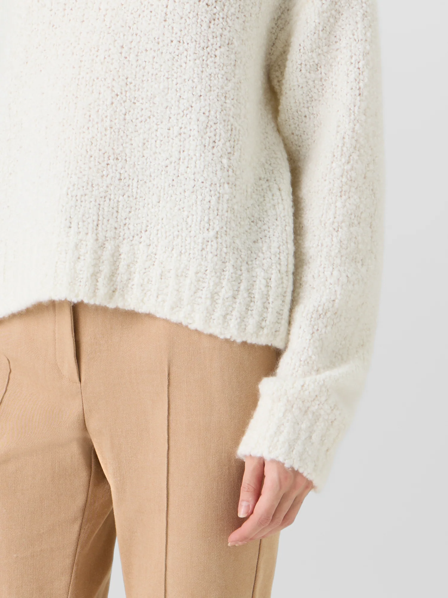 Long-Sleeve Cashmere-Silk Bouclé Knit Sweater - Image 5