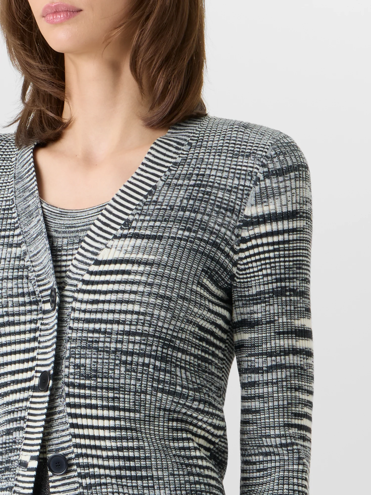 Long-Sleeve Merino Wool Knit Cardigan - Image 4