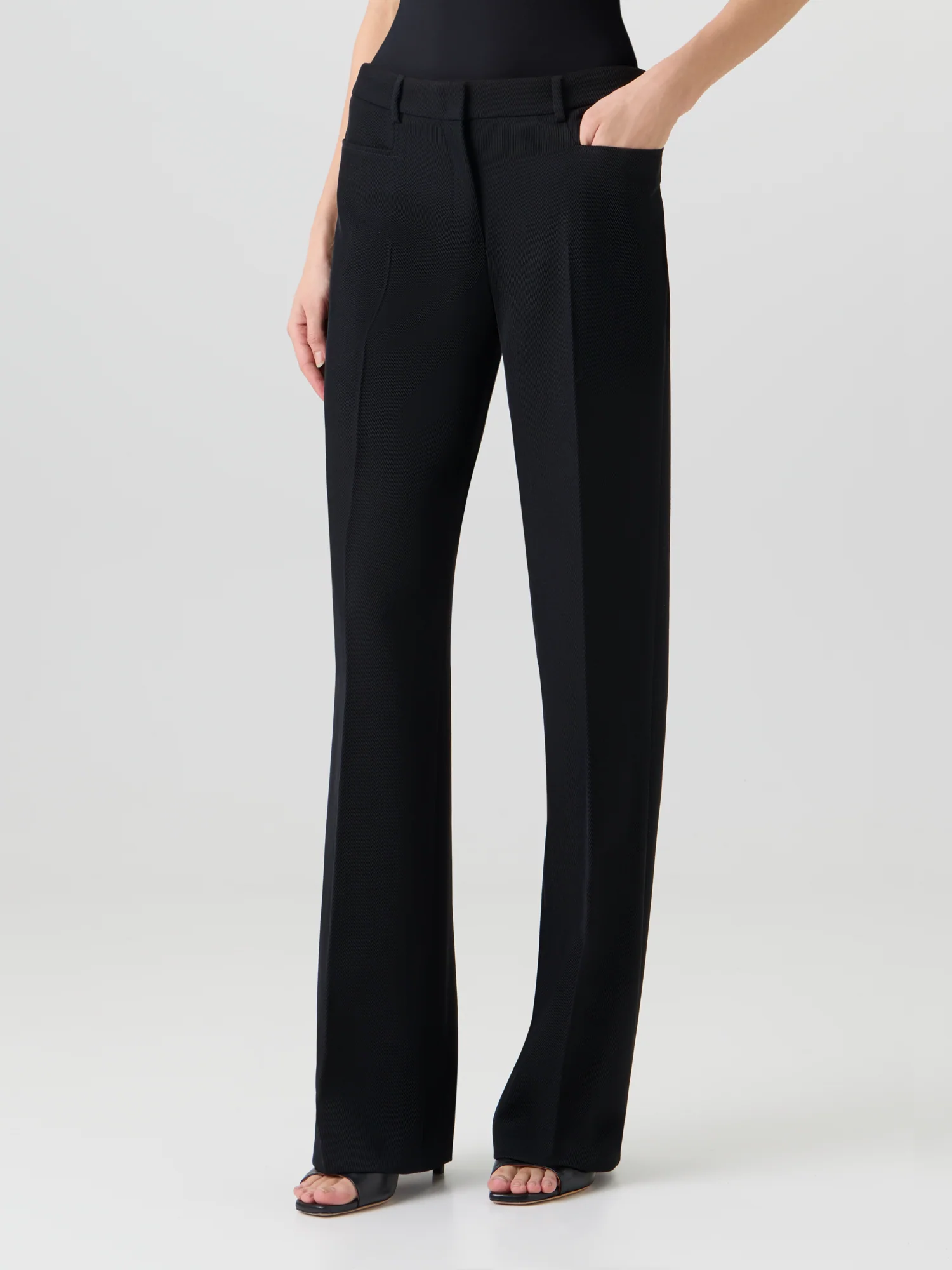 Mikka Straight-Leg Pants in Wool Tricotine - Image 4