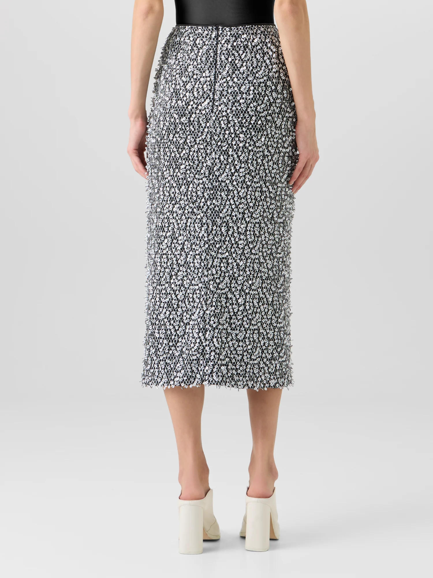 Sequin Midi Tube Skirt - Image 6
