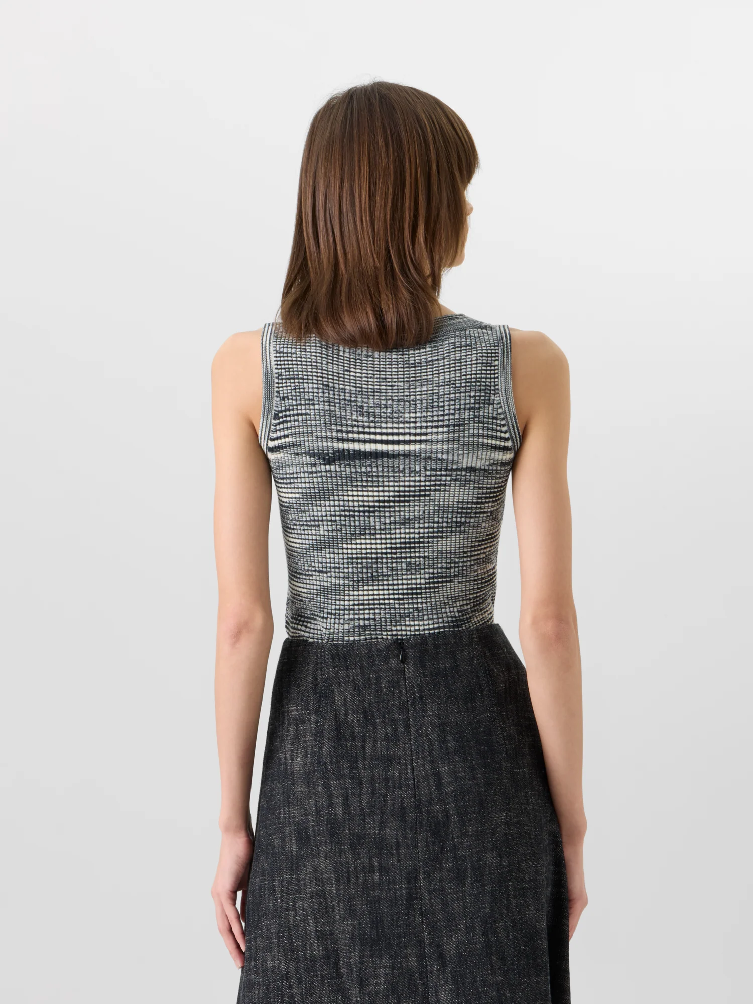 Sleeveless Merino Wool Knit Top - Image 6