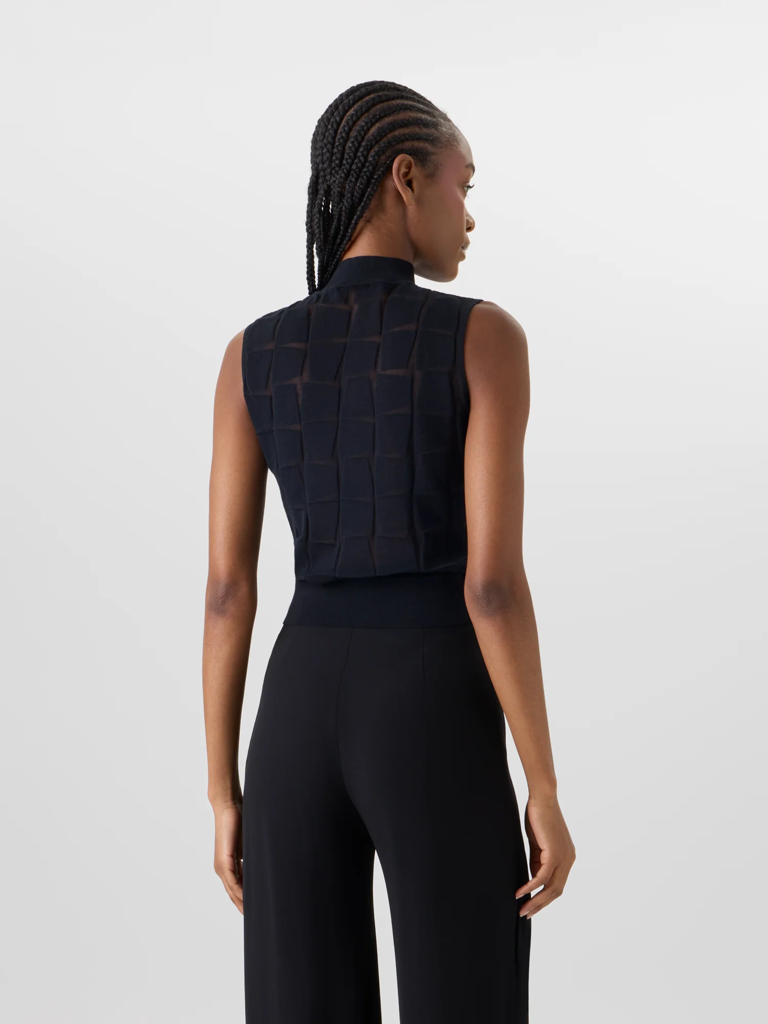 Sleeveless Trapezoid Jacquard Knit Top - Image 6