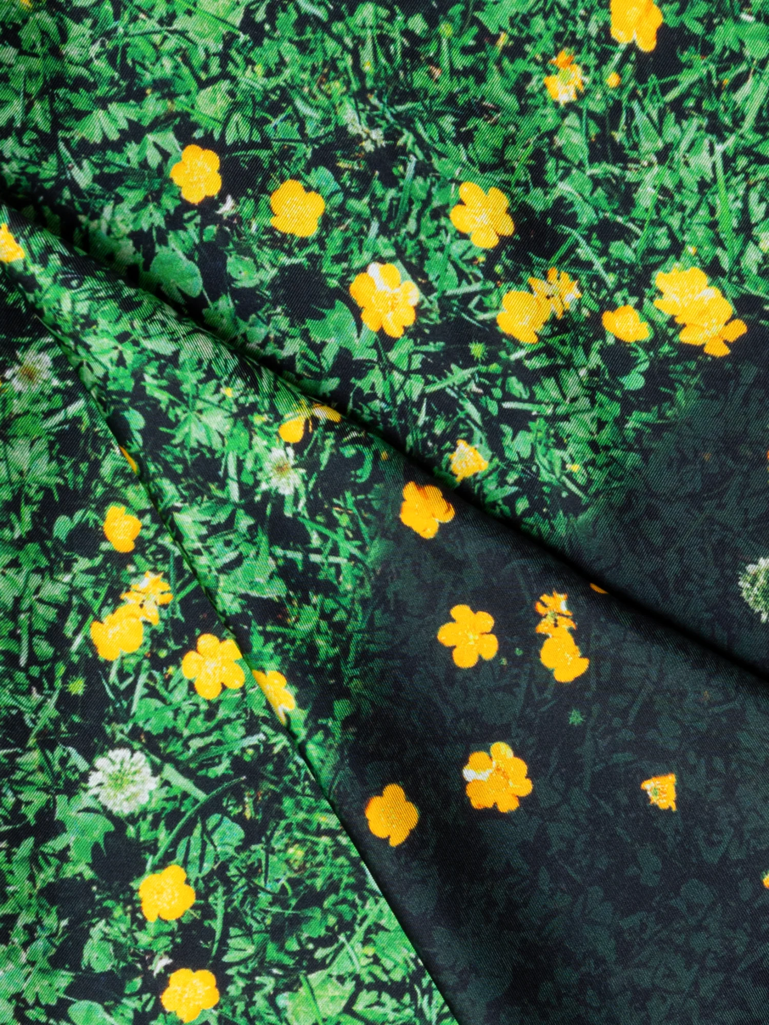 Scarf in Silk with Buttercups Print - Image 2