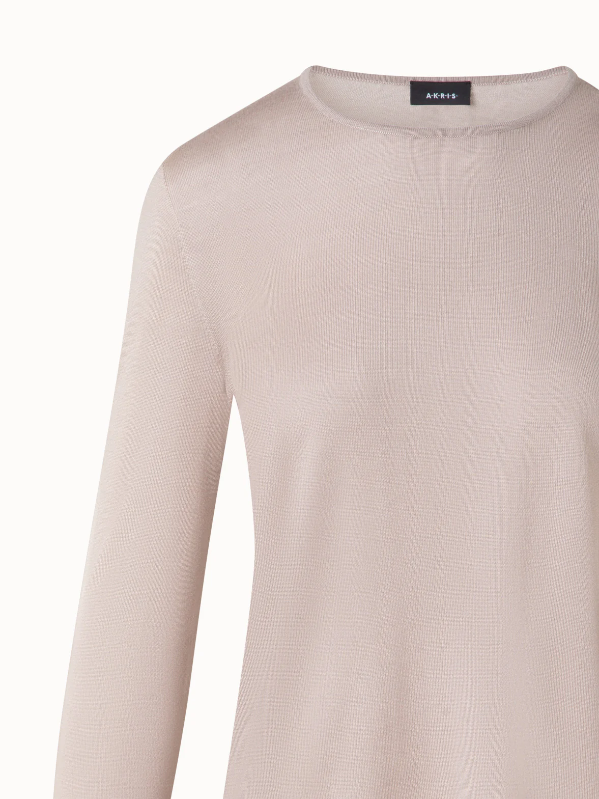 Seamless Crew Neck Sweater in Cashmere Silk - Image 5