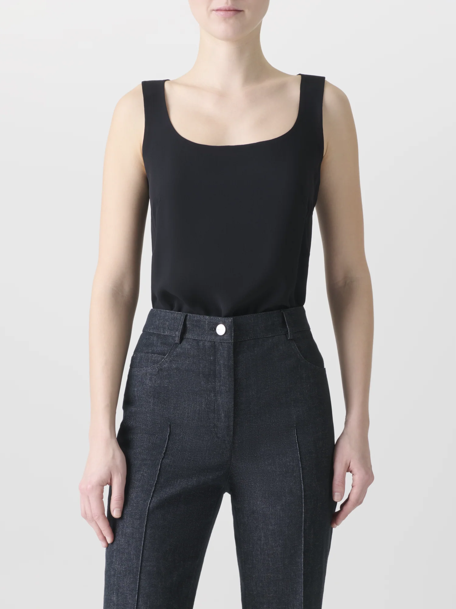 Sleeveless Silk Georgette Top - Image 3