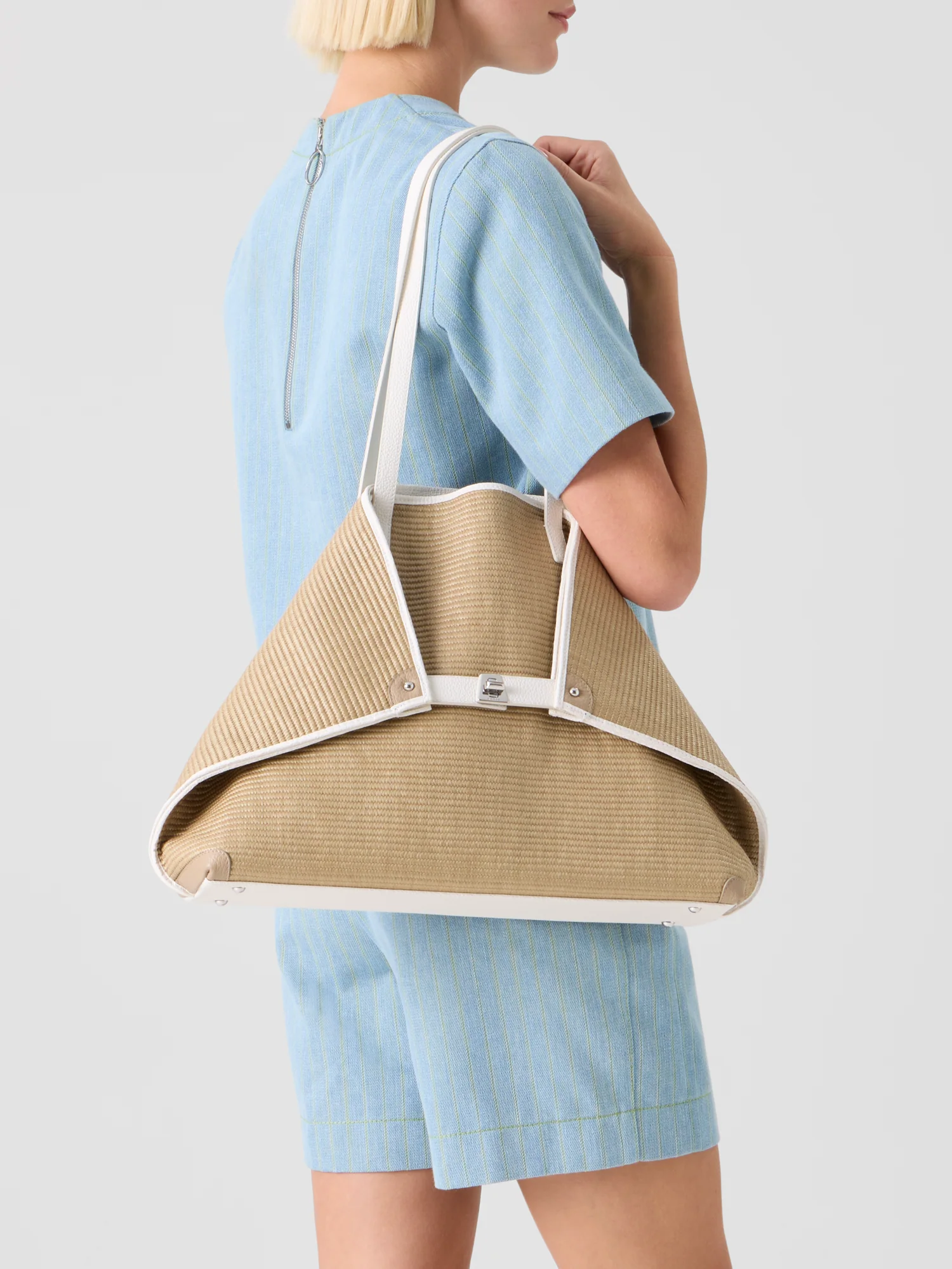 Ai Medium Shoulder Tote Bag - Image 2