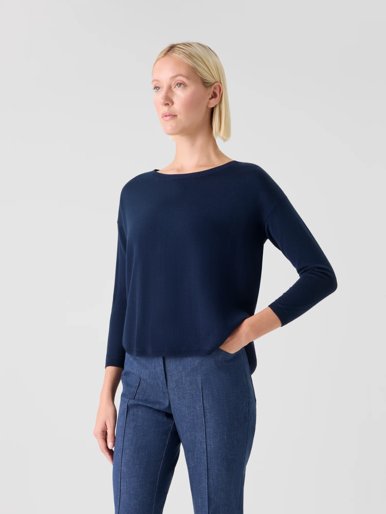 Fine Merino Wool Signature Knit Sweater - Image 3