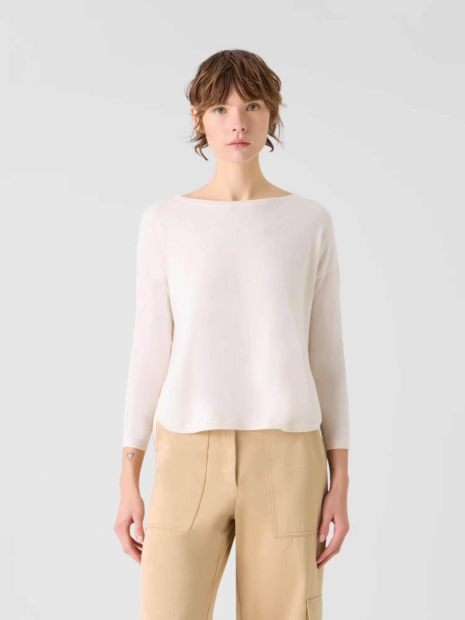 Fine Merino Wool Signature Knit Sweater - Image 2