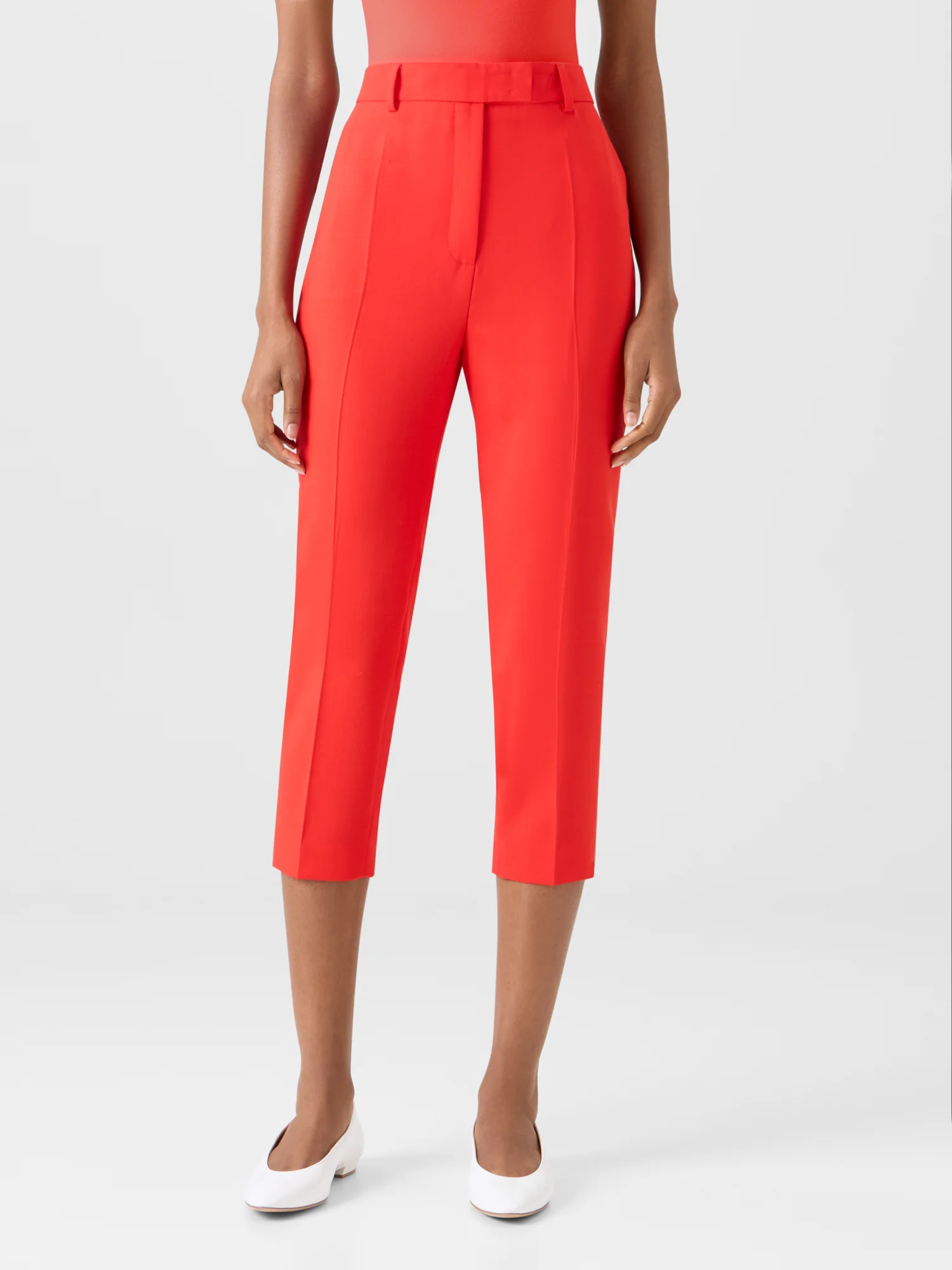 Flavi Slim Capri Pants in Wool Double-Face - Image 9