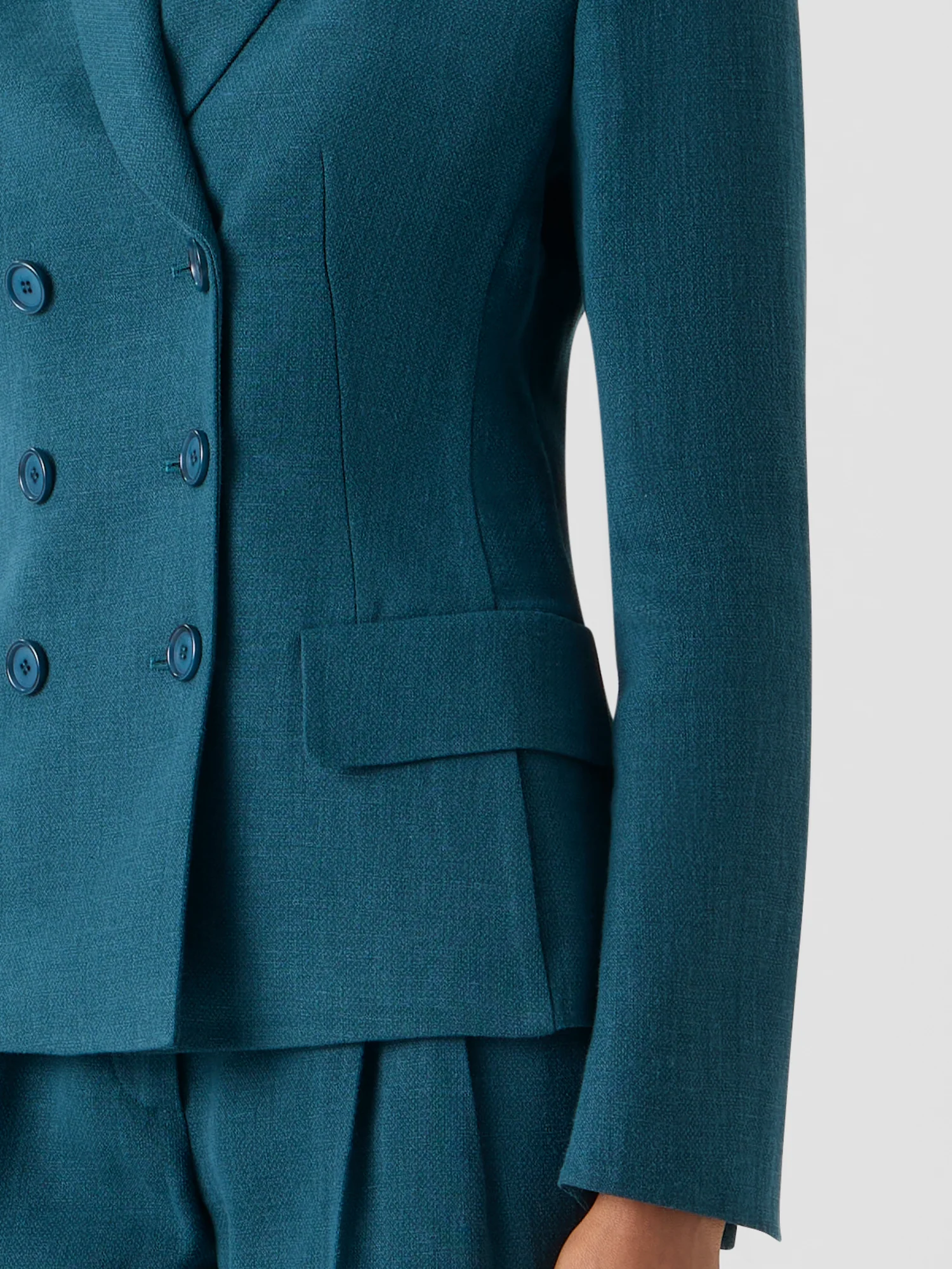 Hannah Fitted Double-Breasted Linen Wool Jacket - Image 5