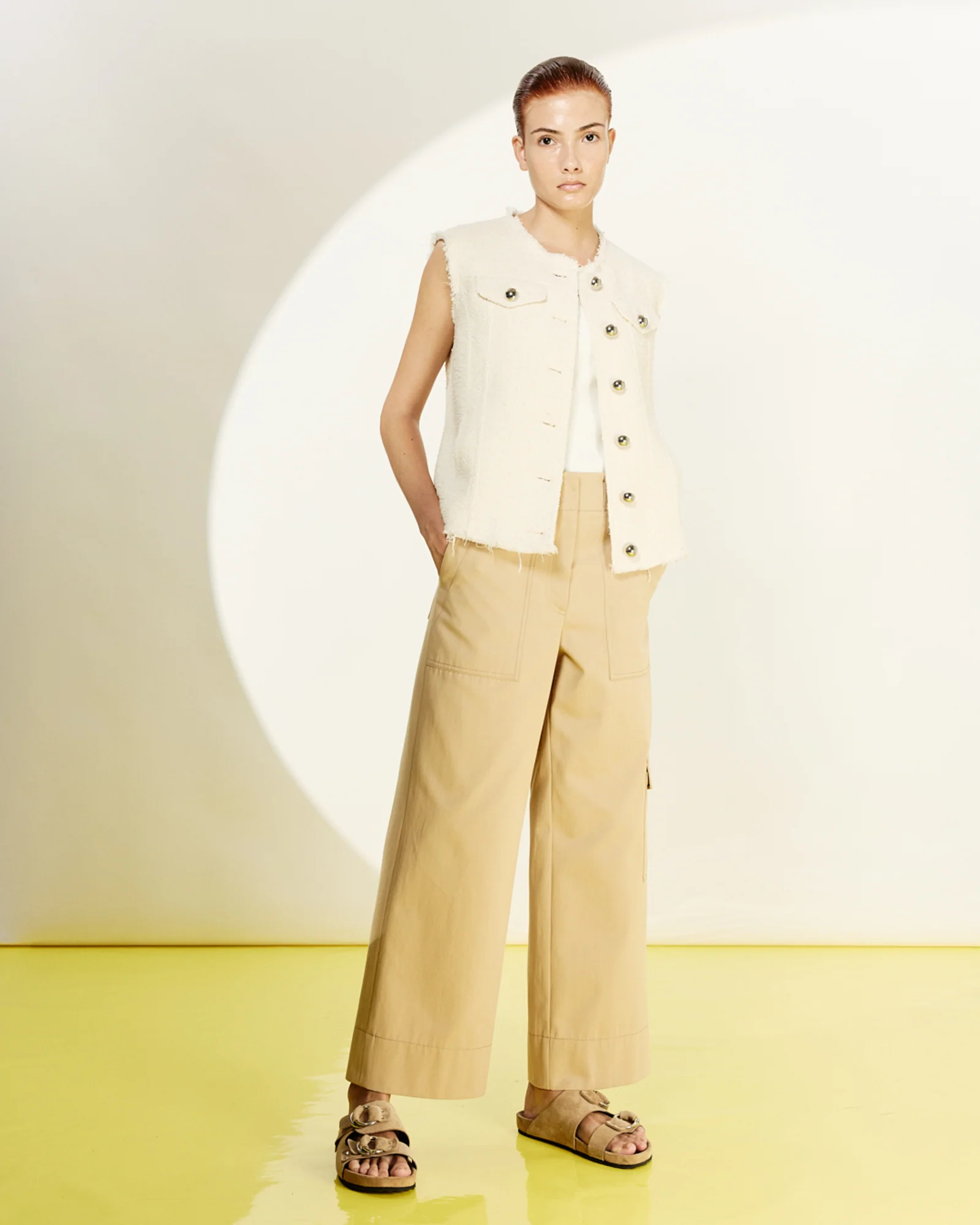 Oversize Gilet in Summer Bouclé Cotton - Image 2