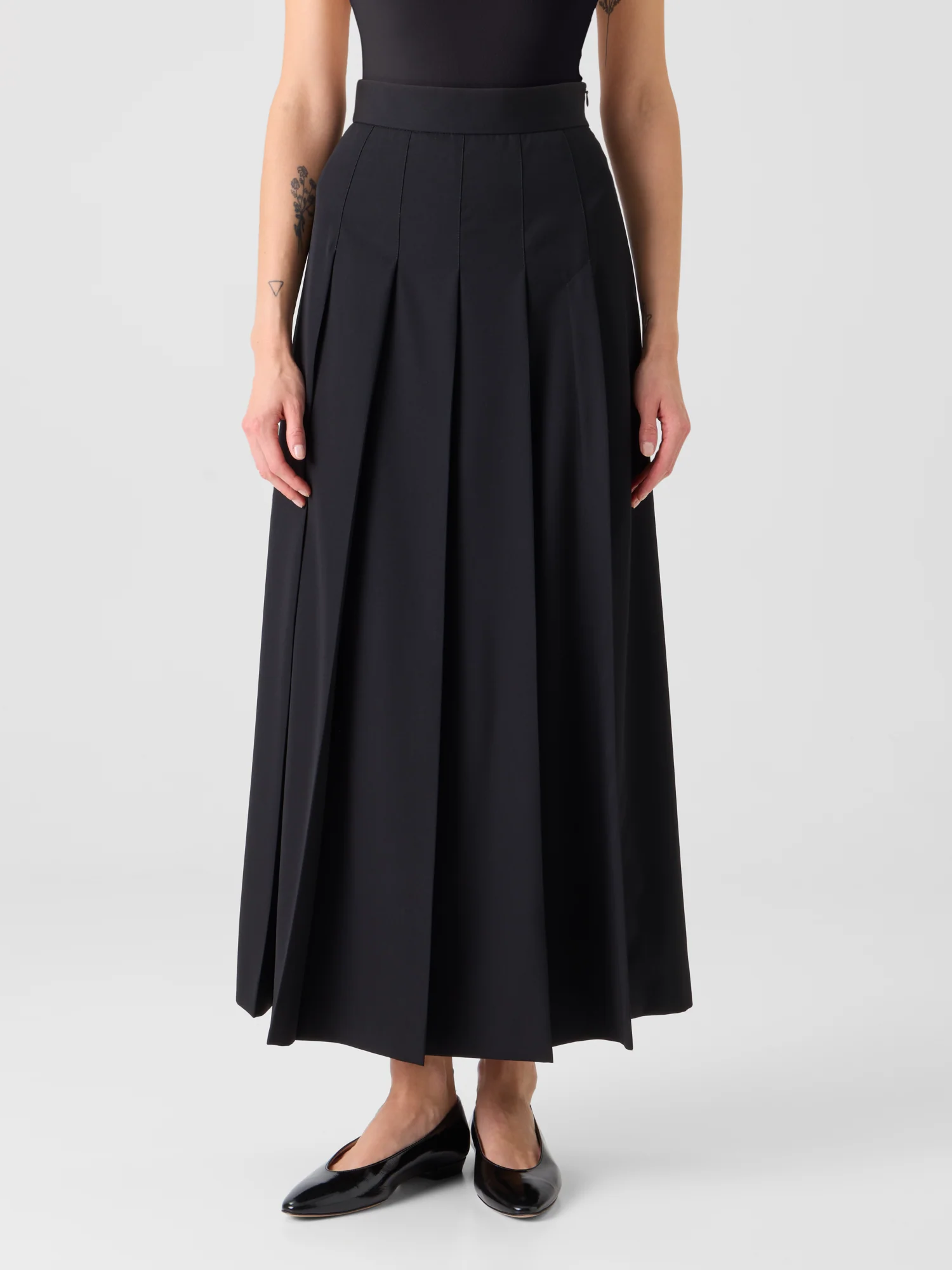 Pleated Wool Midi Skirt - Image 4